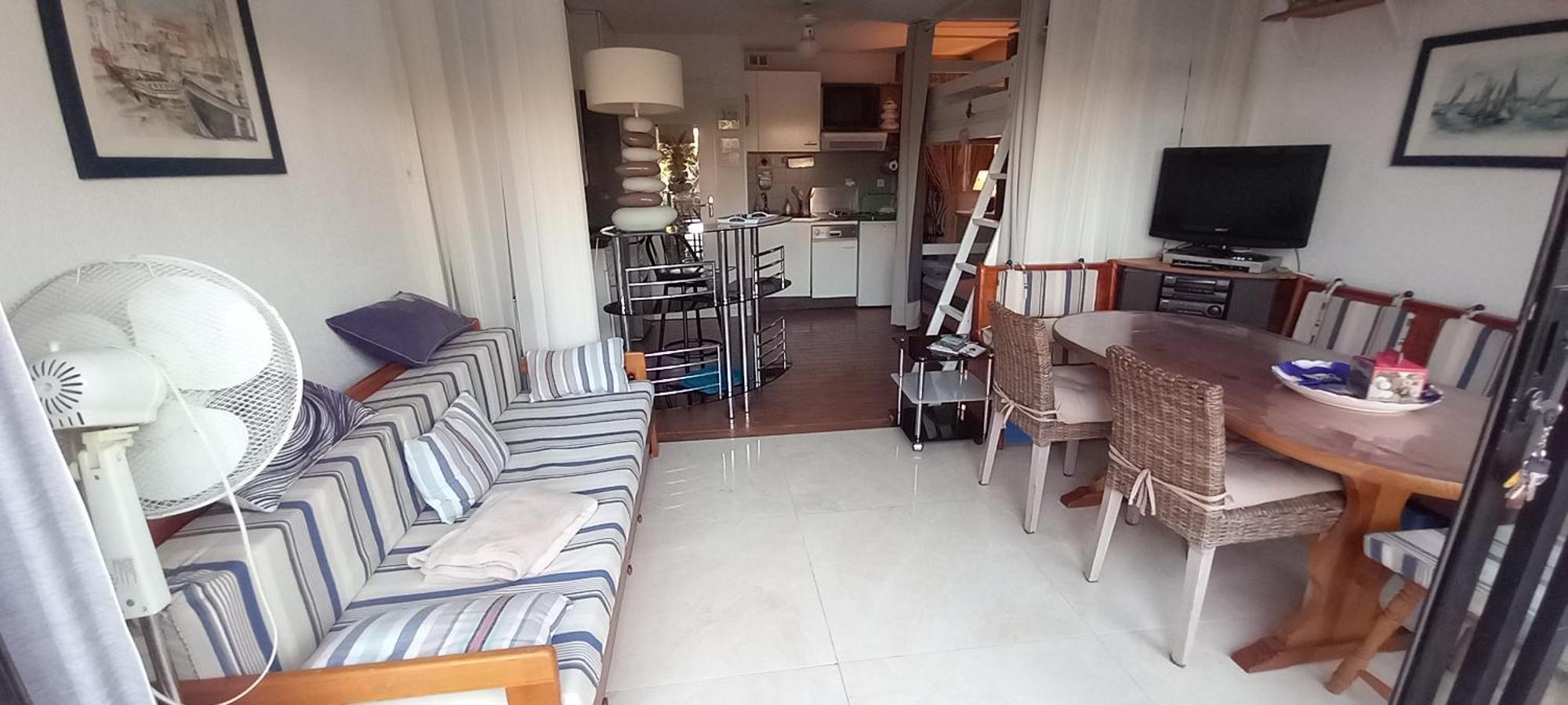 Appartement Sur Marina Cyprien - Finalisez Vos Reservations Sur Pc Pas Telephone