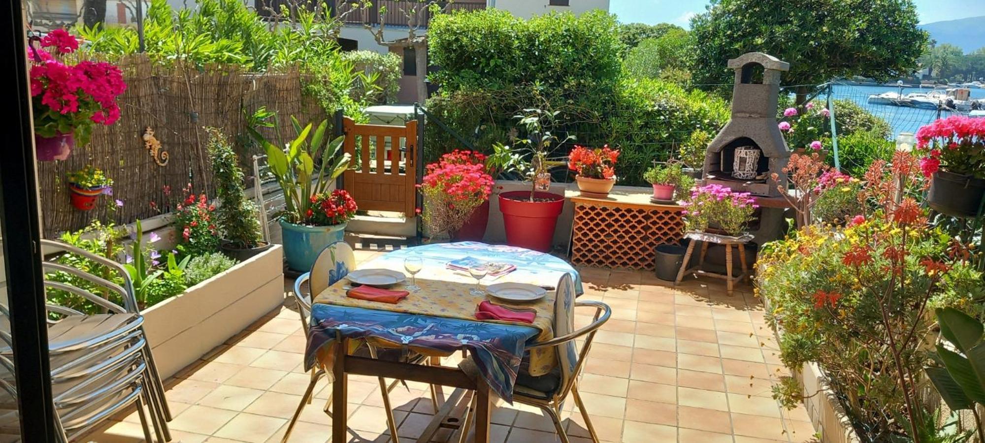 Apartment Sur Marina Cyprien - Finalisez Vos Reservations Sur Pc Pas Telephone